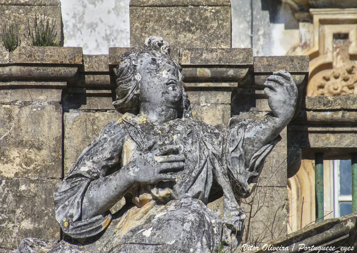 The silver and crystal urn of Queen Isabel carried in procession in Coimbra