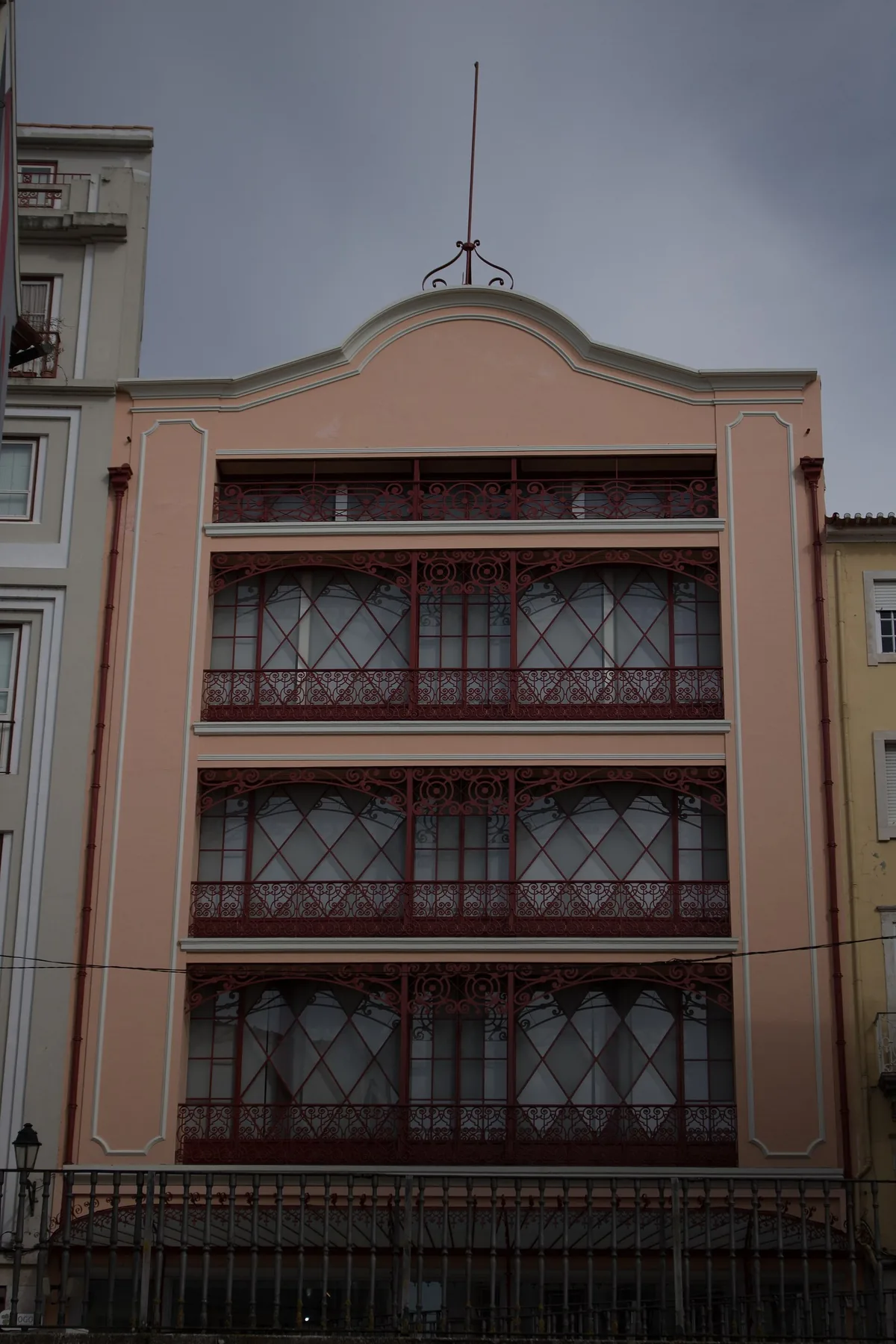 The Edif&iacute;cio Chiado on Rua Ferreira Borges, one of the six sites of the Museu Municipal de Coimbra